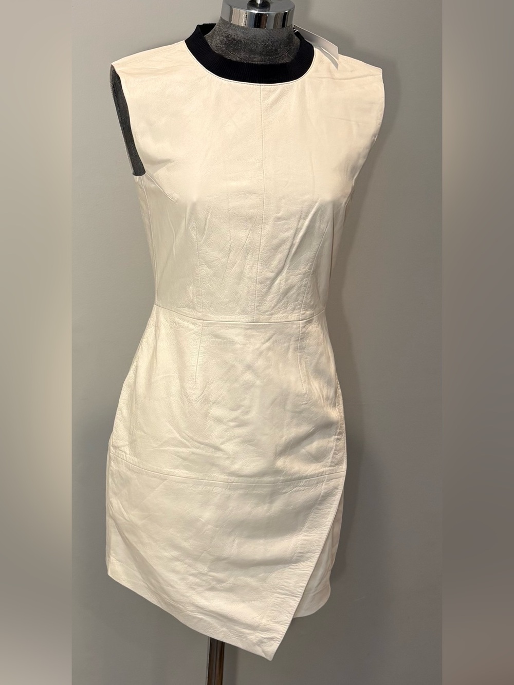 Trina Turk Dalia Ivory Lamb Leather Asymmetrical Dress Size 0